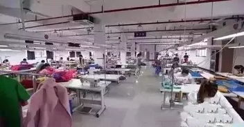 大型服裝工廠動(dòng)遷 卡美尼雙面羊絨大衣,阿爾巴卡羊駝絨,男茄克倉(cāng)庫(kù)大展銷(xiāo) 進(jìn)店免費(fèi)領(lǐng)圍巾