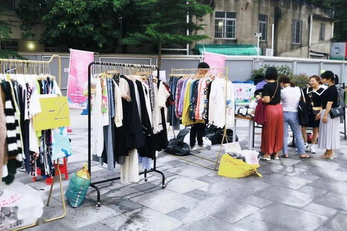 玩轉(zhuǎn)不一樣的國潮風(fēng) 天河五號服裝小鎮(zhèn)潮玩嘉年華 沖就對了